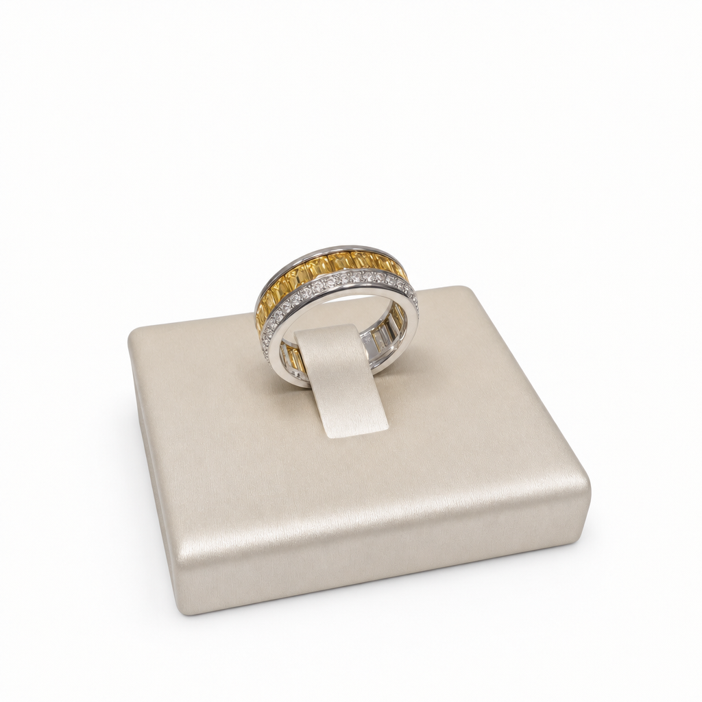Gold Tu White Pe White Wz Oval Cut Necklace — studio