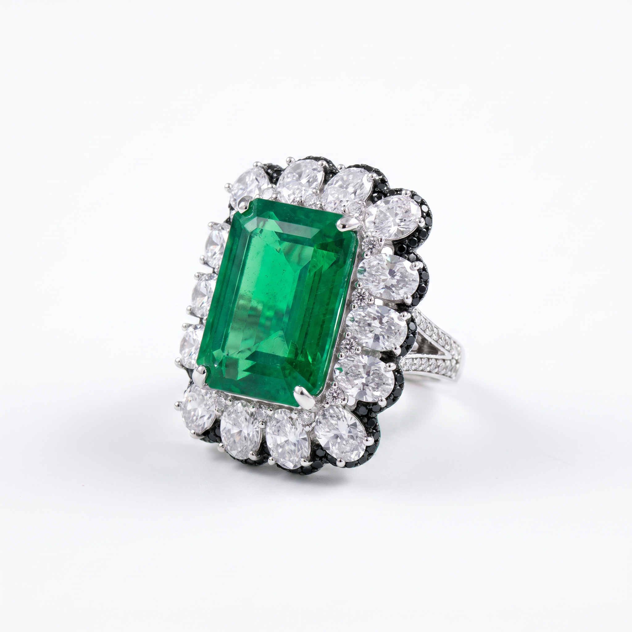 Created Em White Wz Emerald Cut Ring 7 — studio