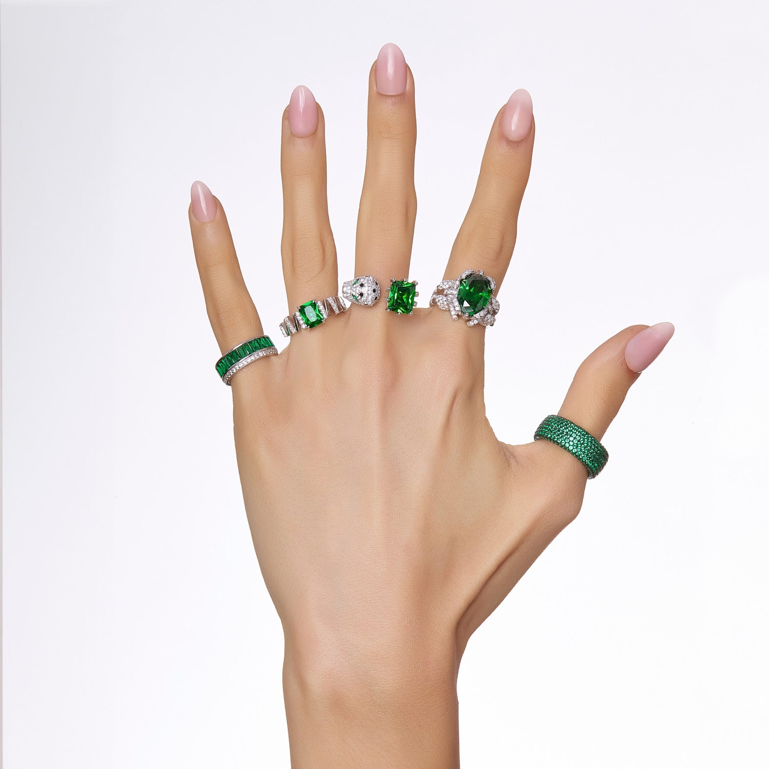 Cushion-Cut Emerald Panther Ring