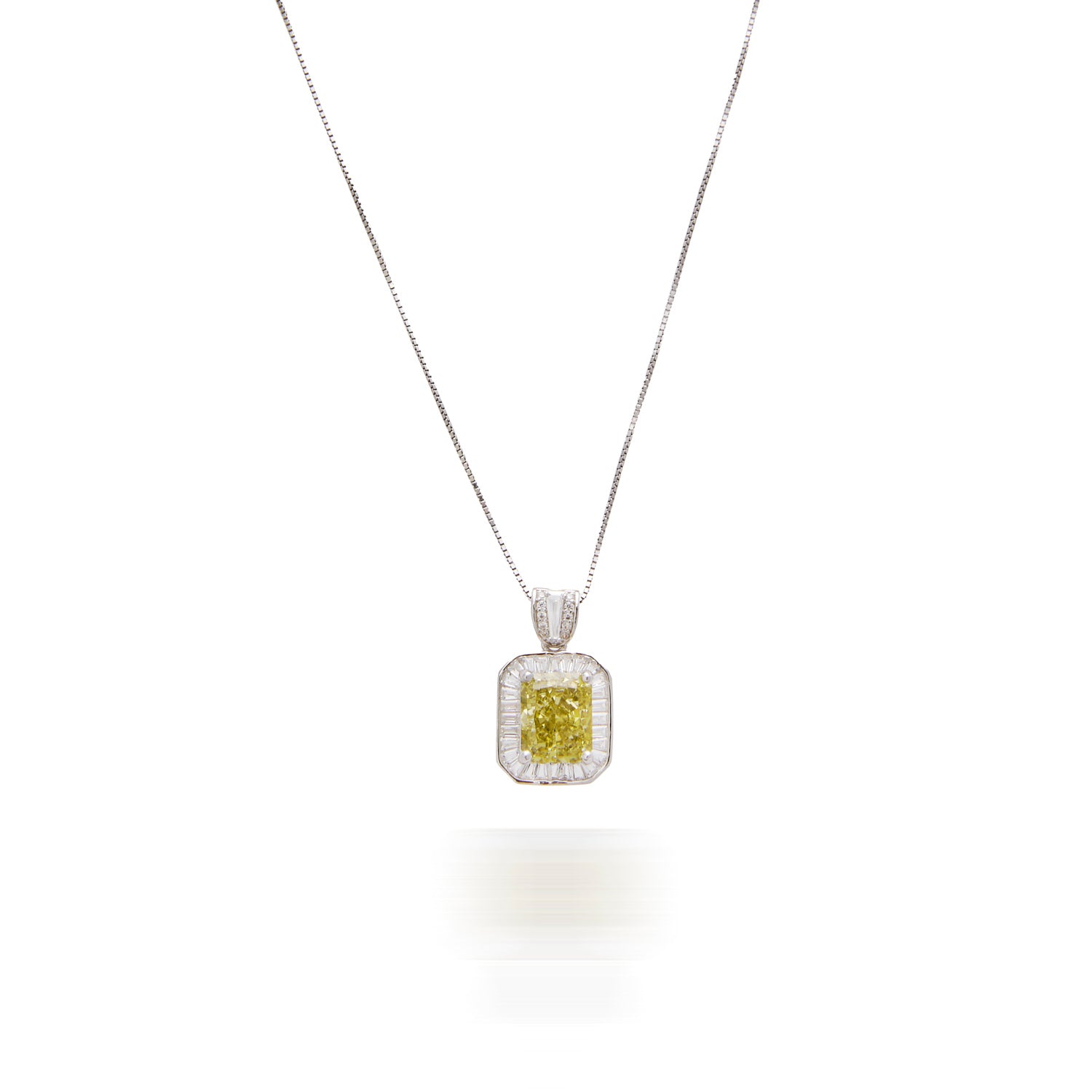 Peridot Radiant Pendant