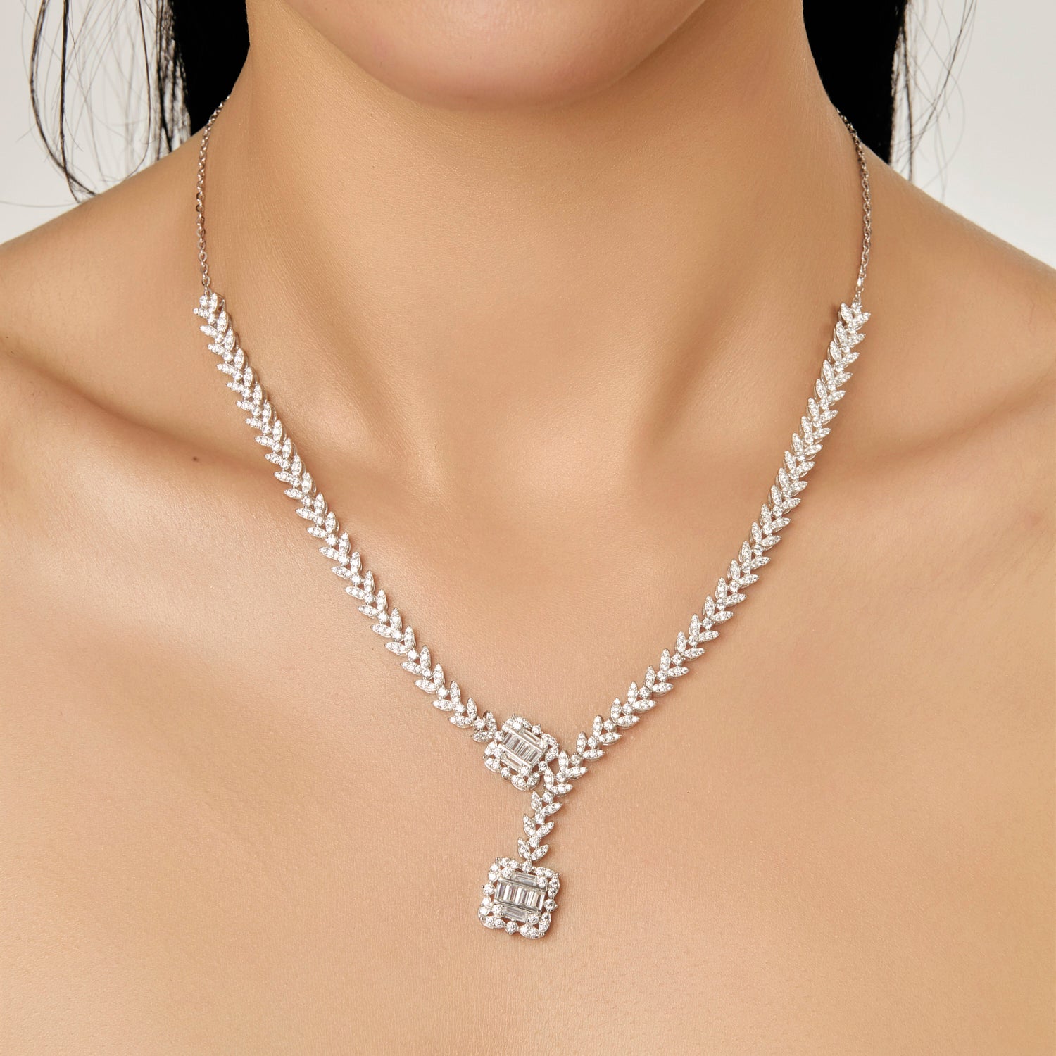 Zircon Elegance Necklace