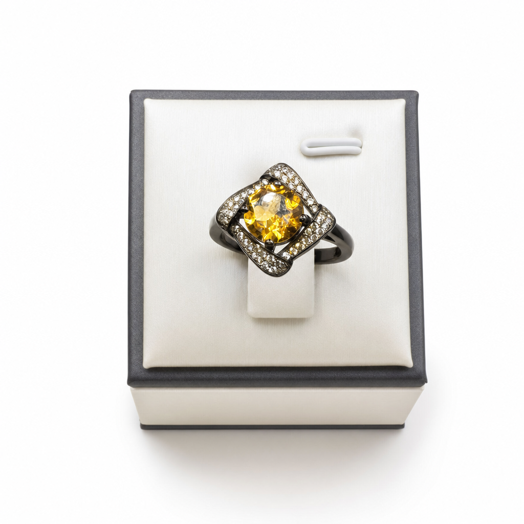 Gold Ci White Wz Oval Cut Pendant — studio