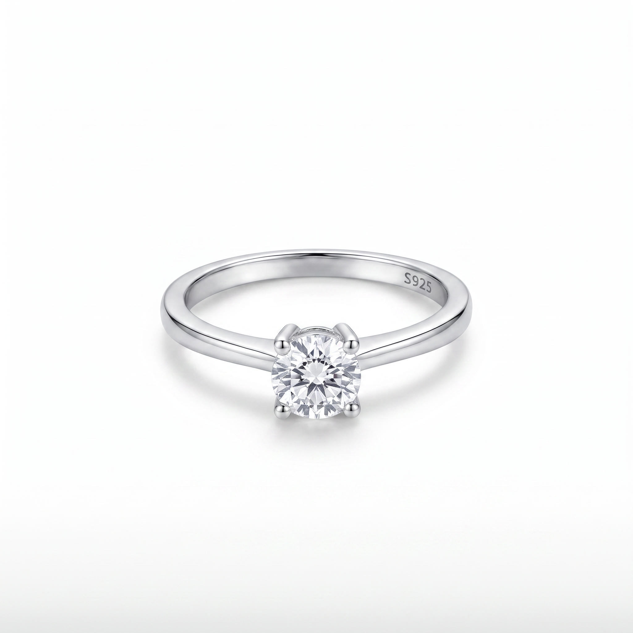 Gold Wz Round Cut Ring 8 — studio