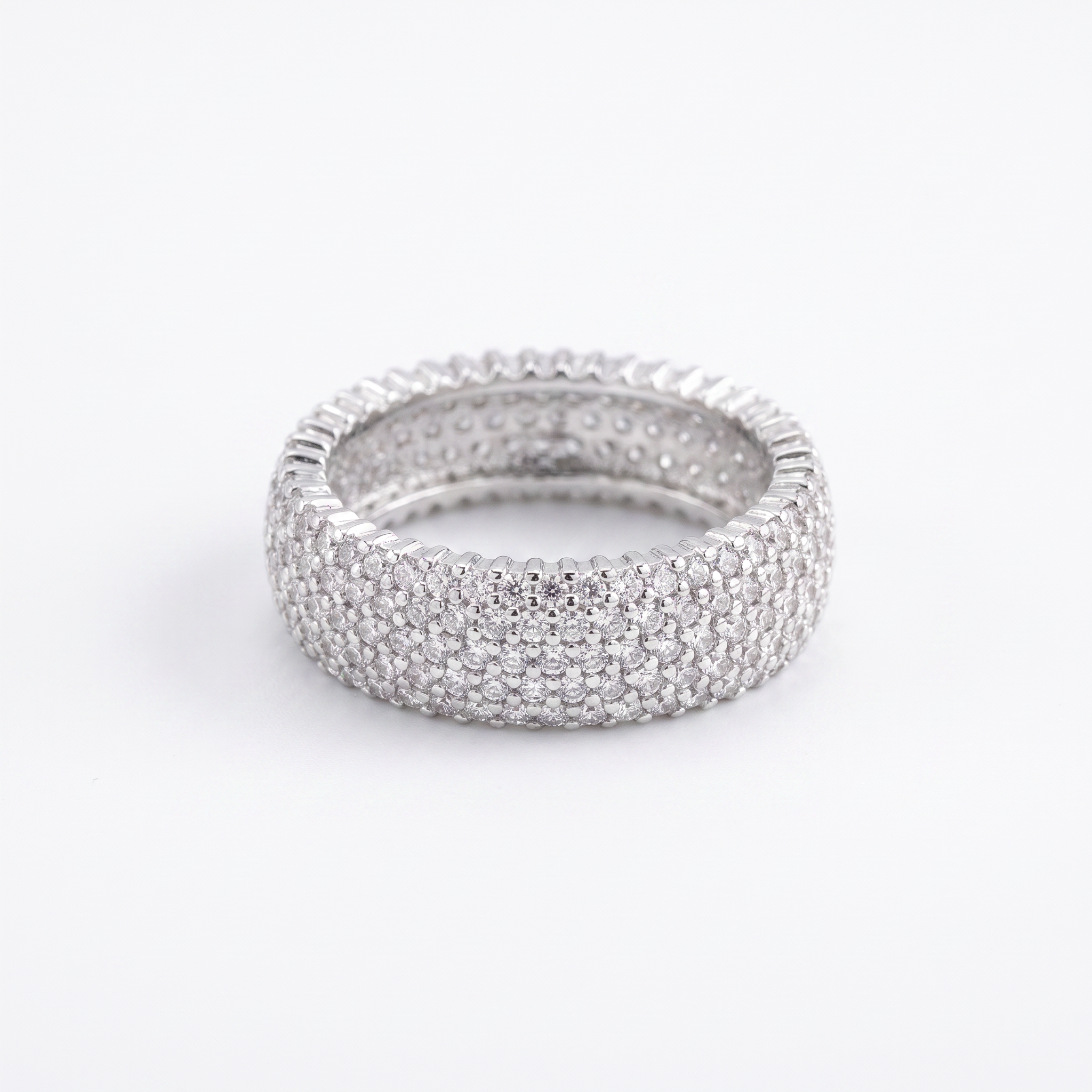 Gold Wz Infinity Band Ring 10 — studio