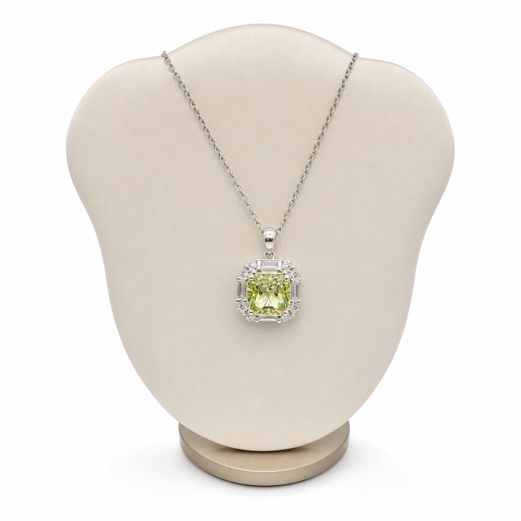 Gold Pe White Wz Oval Cut Pendant — studio