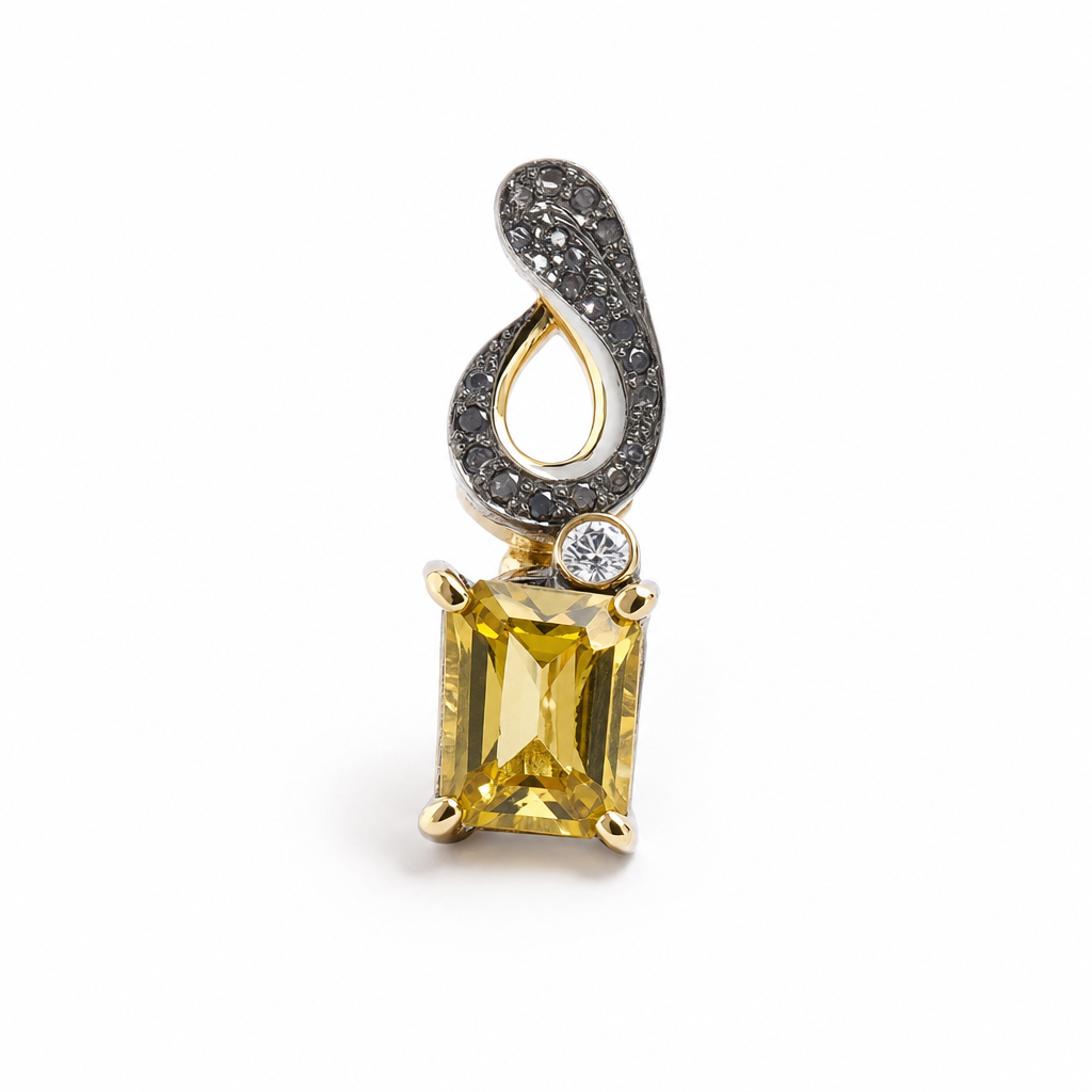 Gold Yt White Wz Pear Cut Earring — studio