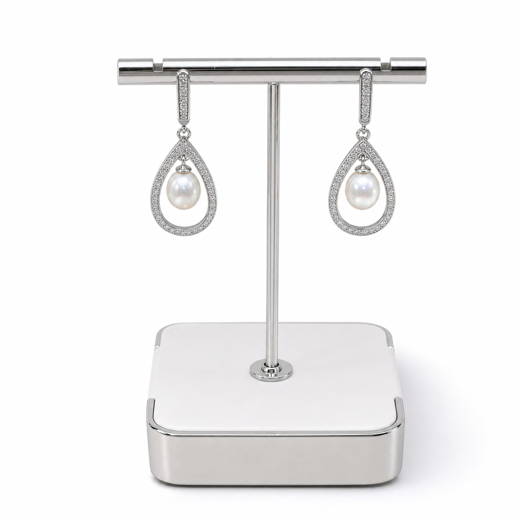 Gold Pe 3 White Wz Pendant — studio