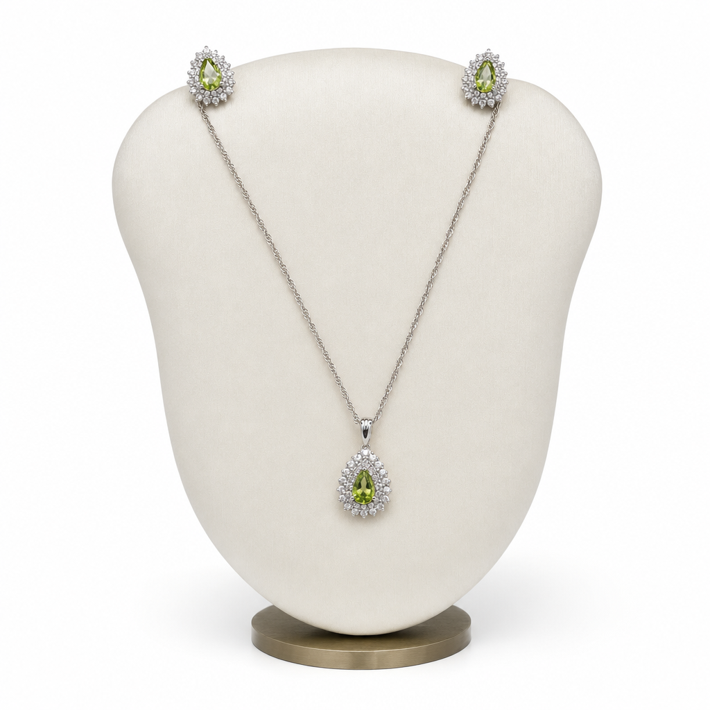 Gold Pe White Wz Pear Cut Pendant — studio