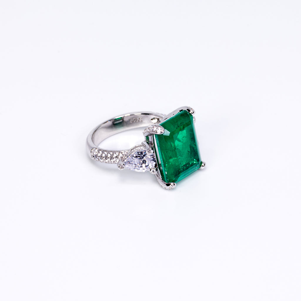 Emerald Ring in Sterling Silver and Rhodium
